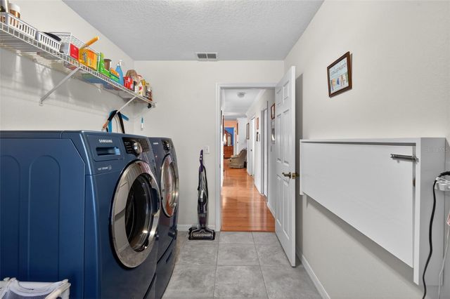 12293 WOLF DEN ROAD, Weeki Wachee, FL 34614