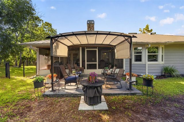 12293 WOLF DEN ROAD, Weeki Wachee, FL 34614