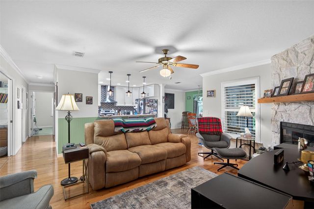 12293 WOLF DEN ROAD, Weeki Wachee, FL 34614