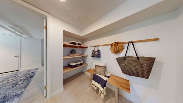 125 Oakdale Rd, Newton, MA 02461