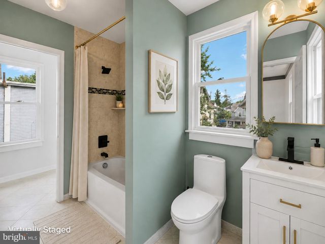 45 E CENTRE ST, Woodbury, NJ 08096