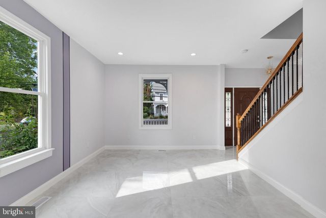 45 E CENTRE ST, Woodbury, NJ 08096