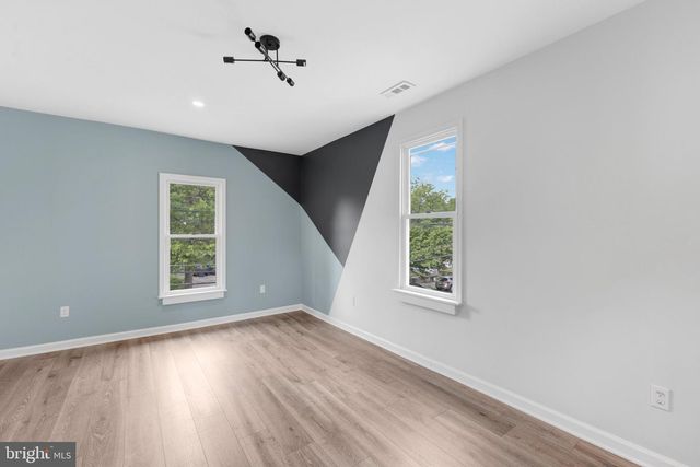 45 E CENTRE ST, Woodbury, NJ 08096