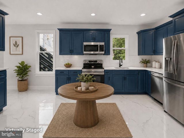 45 E CENTRE ST, Woodbury, NJ 08096