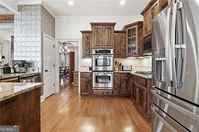 89 Bluestern Drive NW, Big Canoe, GA 30143