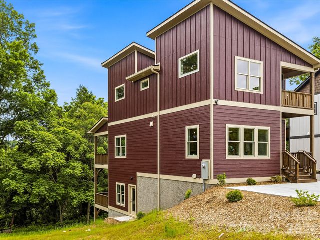 123 Third Street, Asheville, NC 28803