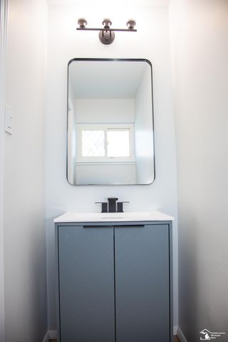 33618 Warren Road, Westland, MI 48185