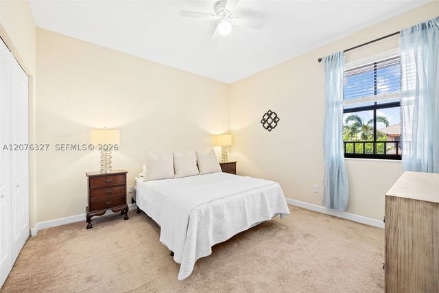 8442 Lake Majesty Ln, Parkland, FL 33076
