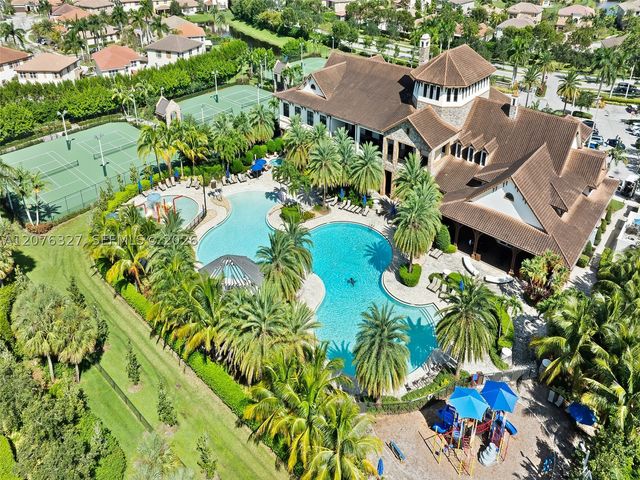 8442 Lake Majesty Ln, Parkland, FL 33076