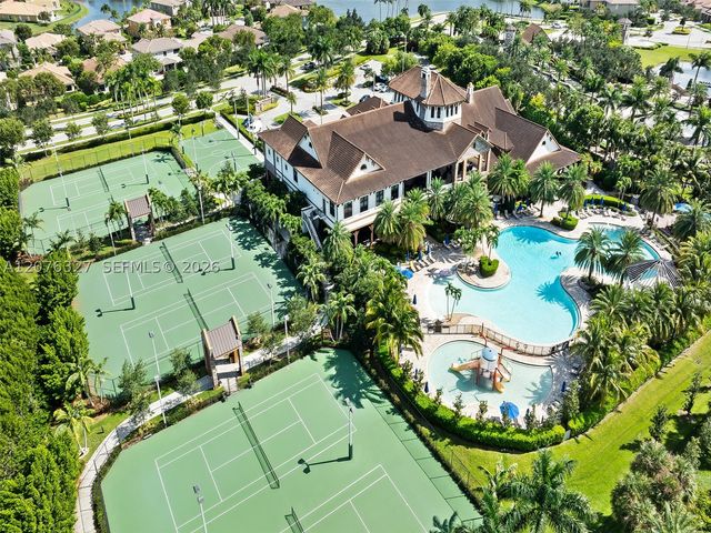 8442 Lake Majesty Ln, Parkland, FL 33076