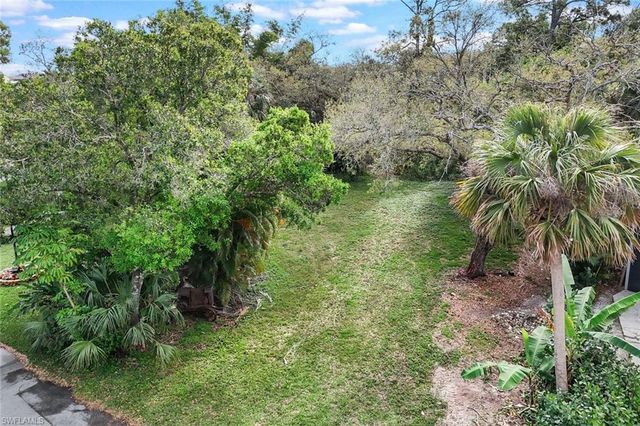 28038 E Brook CIR, Bonita Springs, FL 34135