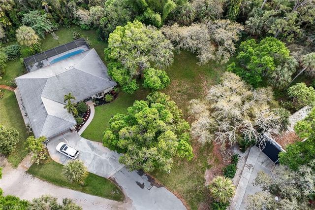 28038 E Brook CIR, Bonita Springs, FL 34135