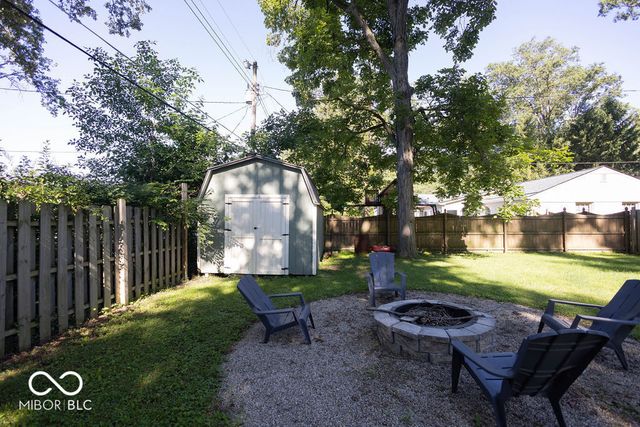 2427 Shady Lane, Anderson, IN 46011