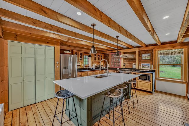 2923 Diamond Hill Road, St. Johnsbury, VT 05819