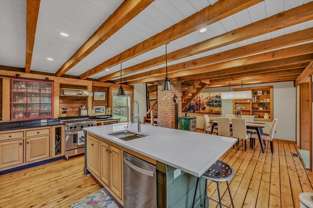 2923 Diamond Hill Road, St. Johnsbury, VT 05819