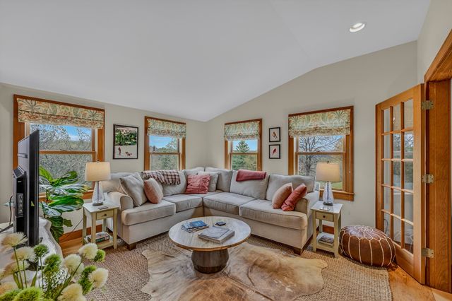 2923 Diamond Hill Road, St. Johnsbury, VT 05819