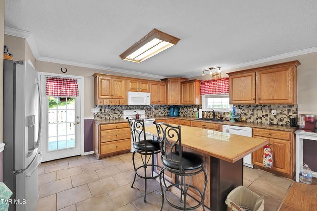 129 Paddle Creek Road, Bristol, TN 37620