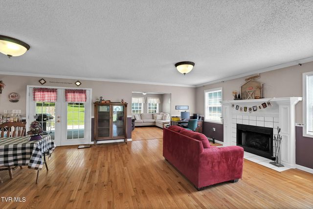 129 Paddle Creek Road, Bristol, TN 37620