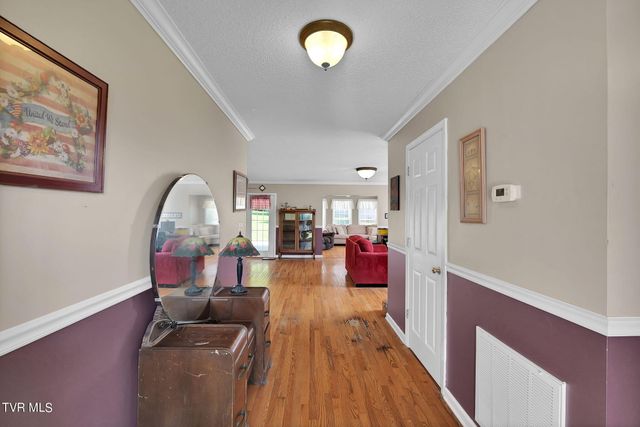 129 Paddle Creek Road, Bristol, TN 37620