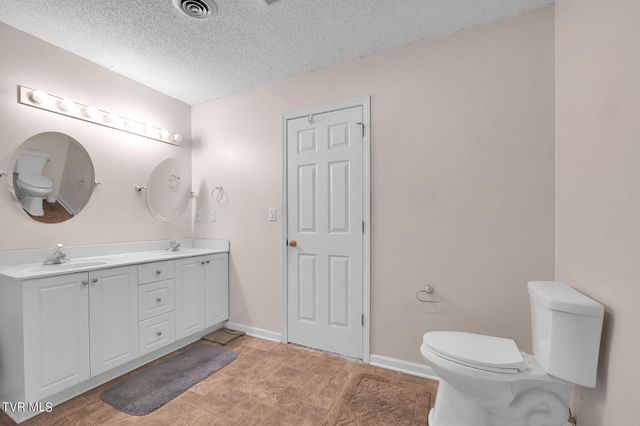 129 Paddle Creek Road, Bristol, TN 37620