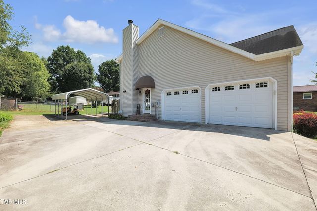 129 Paddle Creek Road, Bristol, TN 37620