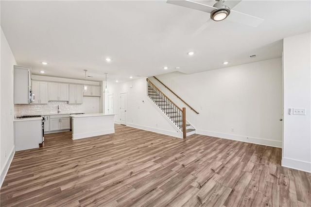 1609 Worley Way NW, Atlanta, GA 30318