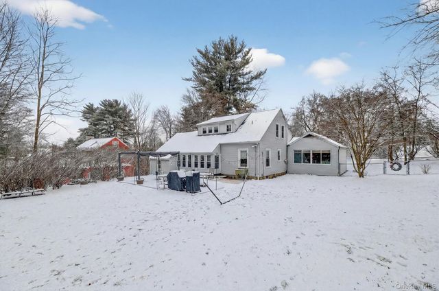 36 Vassar View Road, Poughkeepsie, NY 12603