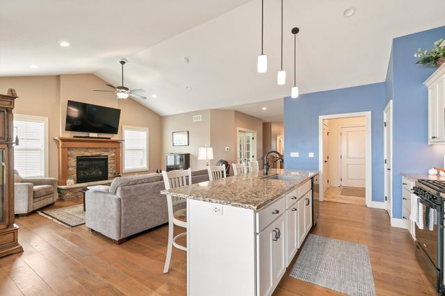 2614 SW Vineyard Lane, Ankeny, IA 50023
