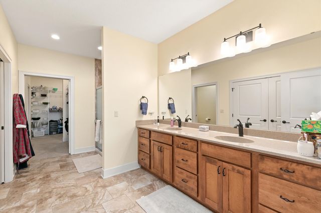 2614 SW Vineyard Lane, Ankeny, IA 50023