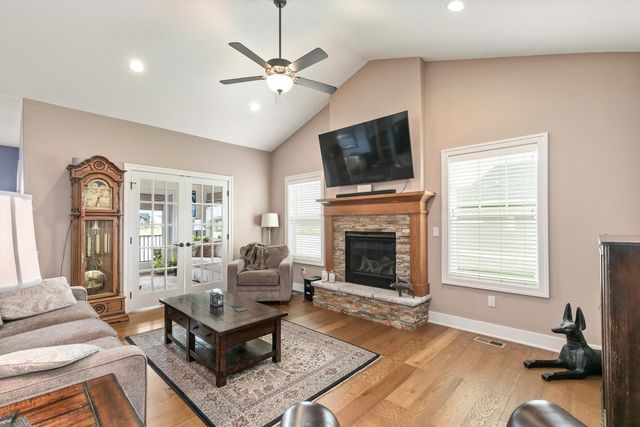 2614 SW Vineyard Lane, Ankeny, IA 50023