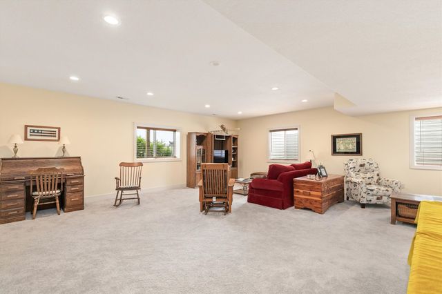 2614 SW Vineyard Lane, Ankeny, IA 50023