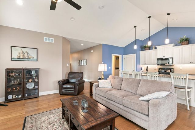 2614 SW Vineyard Lane, Ankeny, IA 50023