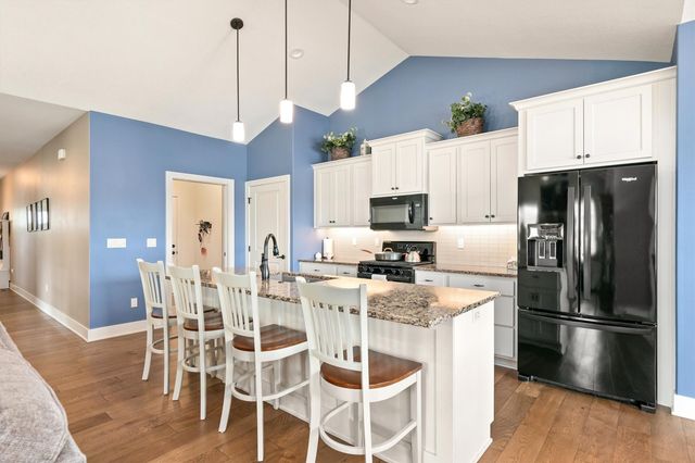 2614 SW Vineyard Lane, Ankeny, IA 50023
