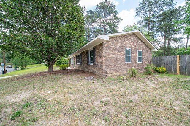 5600 Jamestown Drive, Columbus, GA 31909