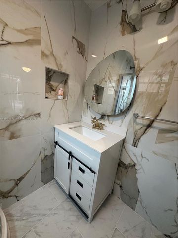 7606 Embassy Blvd REAR, Miramar, FL 33023