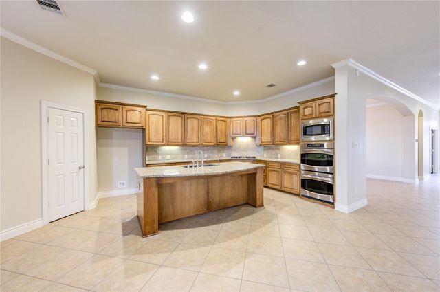 3502 Windmill Elm Street, Houston, TX 77008