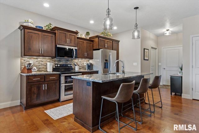 1508 Balfour Drive, Springfield, IL 62711