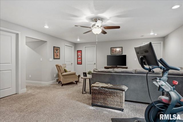 1508 Balfour Drive, Springfield, IL 62711