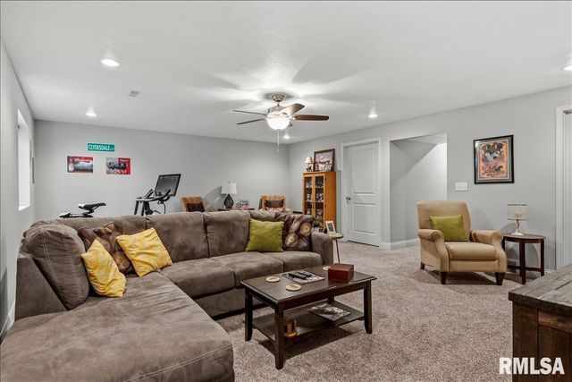 1508 Balfour Drive, Springfield, IL 62711