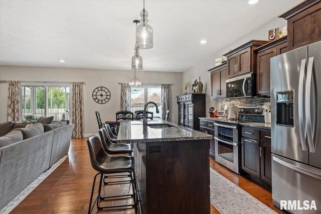1508 Balfour Drive, Springfield, IL 62711