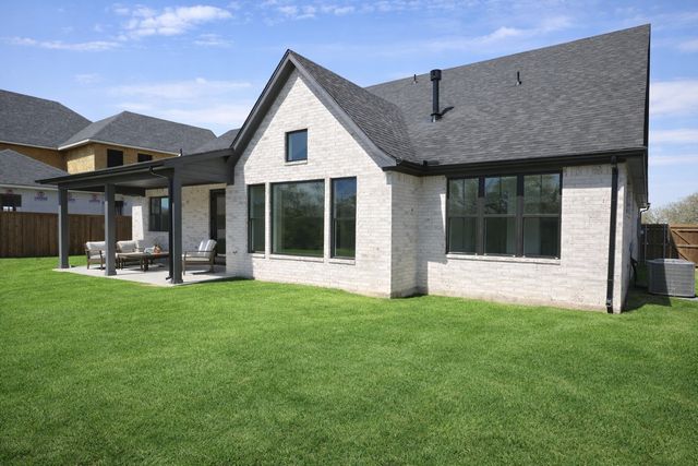 2029 Nichole Boulevard, Pottsboro, TX 75076