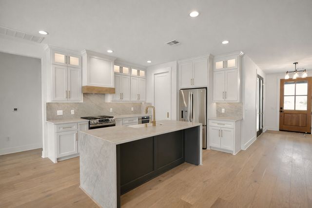 2029 Nichole Boulevard, Pottsboro, TX 75076