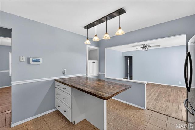 9 Darwin Court, Florissant, MO 63033