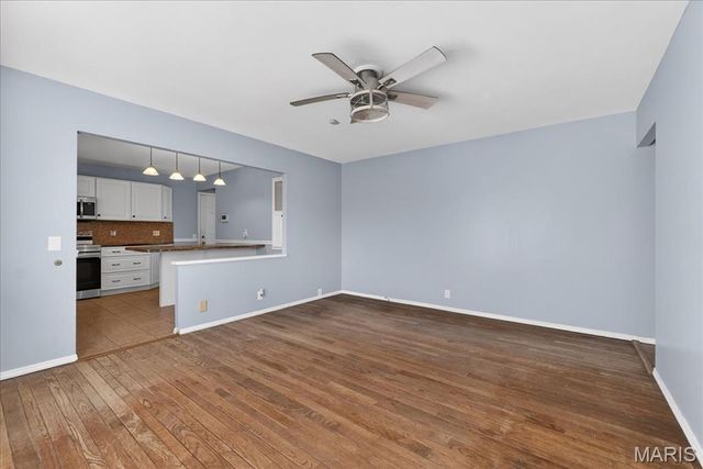 9 Darwin Court, Florissant, MO 63033