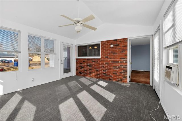 9 Darwin Court, Florissant, MO 63033