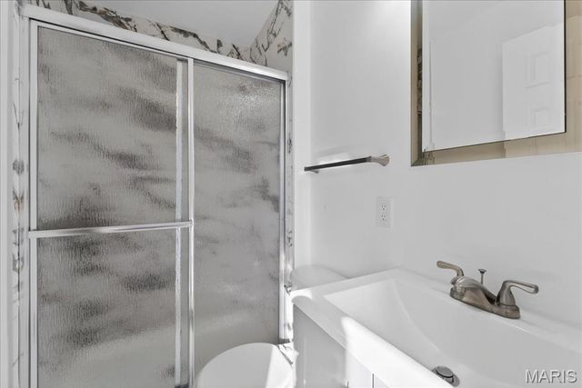 9 Darwin Court, Florissant, MO 63033