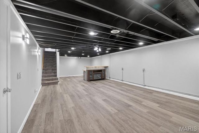 9 Darwin Court, Florissant, MO 63033