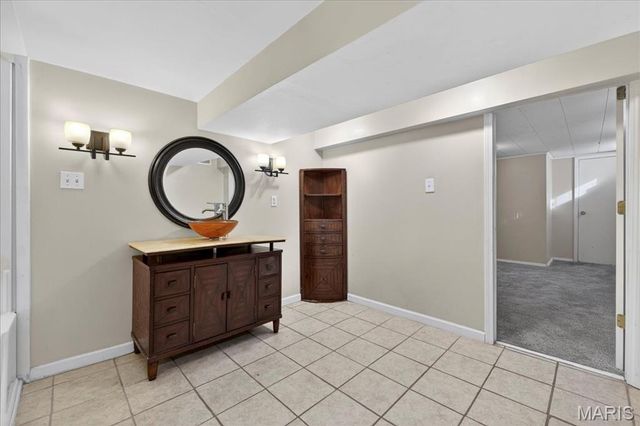 9 Darwin Court, Florissant, MO 63033