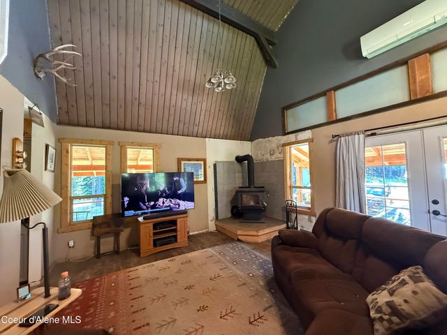 77091 S Highway 3, St. Maries, ID 83861