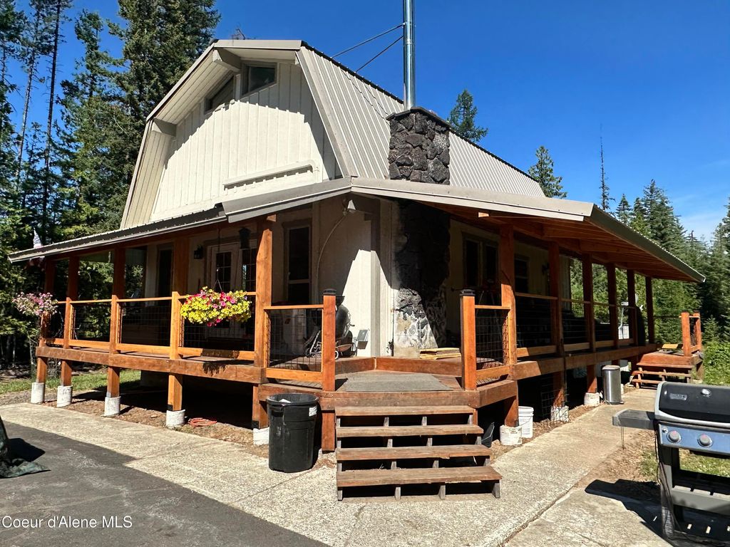 77091 S Highway 3, St. Maries, ID 83861